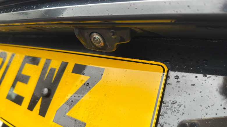 Land Rover Range Rover Velar 2.0 P400e R-Dynamic HSE 5dr Auto Estate